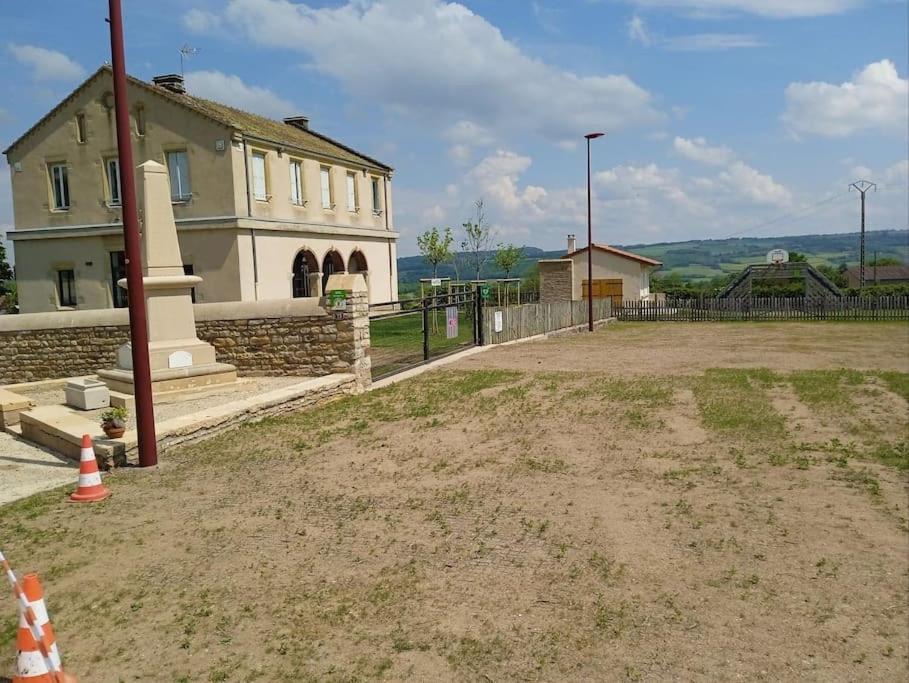 Gite Les Arcades Collonges-en Charollais Εξωτερικό φωτογραφία