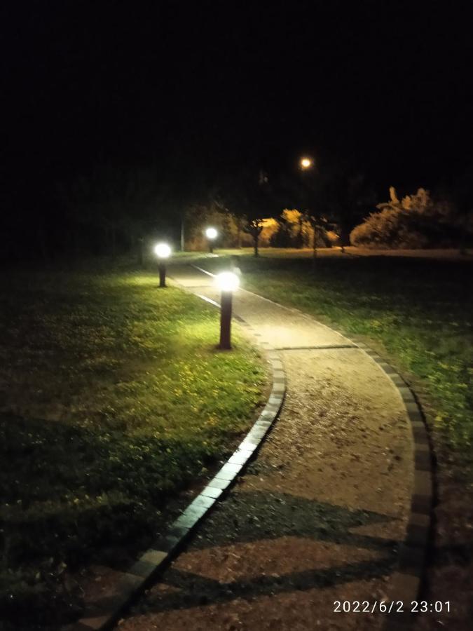 Gite Les Arcades Collonges-en Charollais Εξωτερικό φωτογραφία