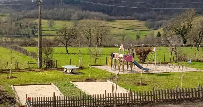 Gite Les Arcades Collonges-en Charollais Εξωτερικό φωτογραφία
