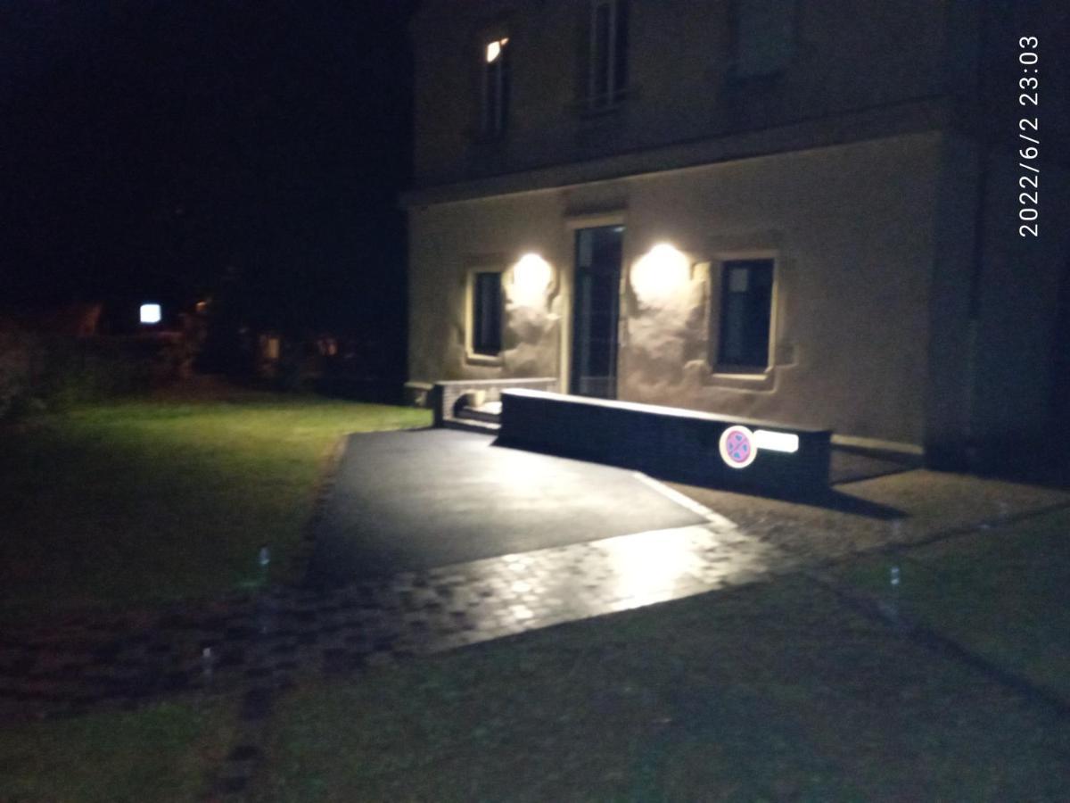 Gite Les Arcades Collonges-en Charollais Εξωτερικό φωτογραφία