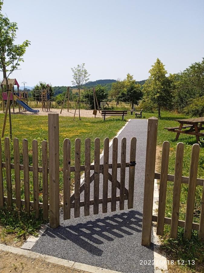 Gite Les Arcades Collonges-en Charollais Εξωτερικό φωτογραφία